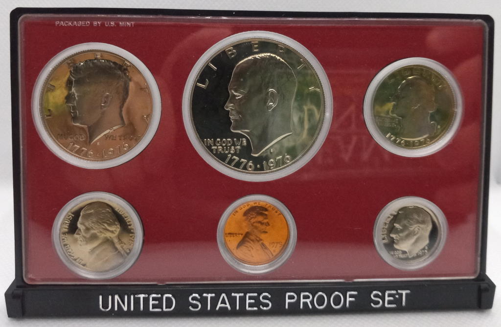 1975 United States Mint PROOF SET ( CLAD ) In OGP Original Government Packaging