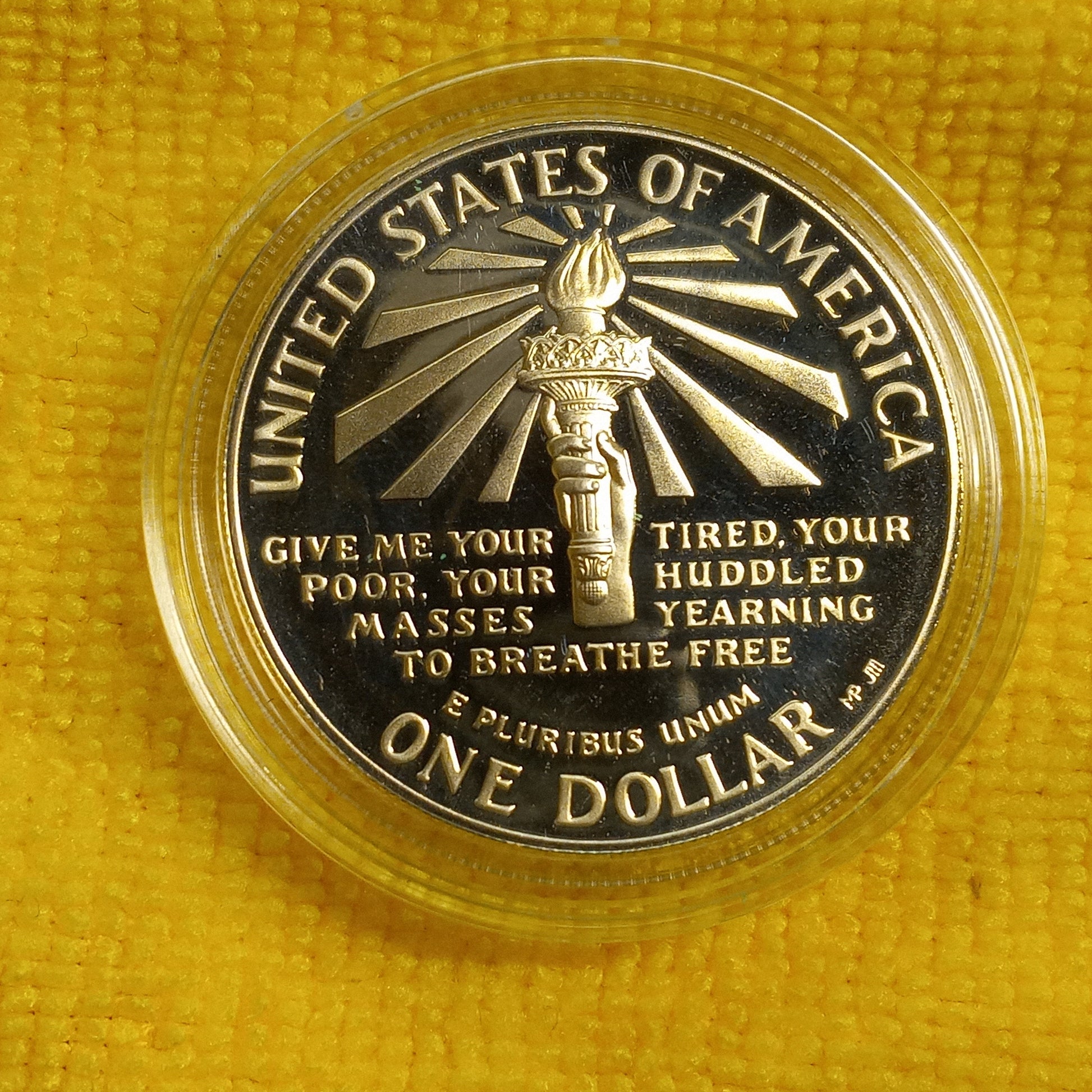 United States 1 Dollar (Statue Of Liberty) - Foreign Currency